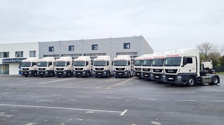 10 MAN tegljača za Ricardo