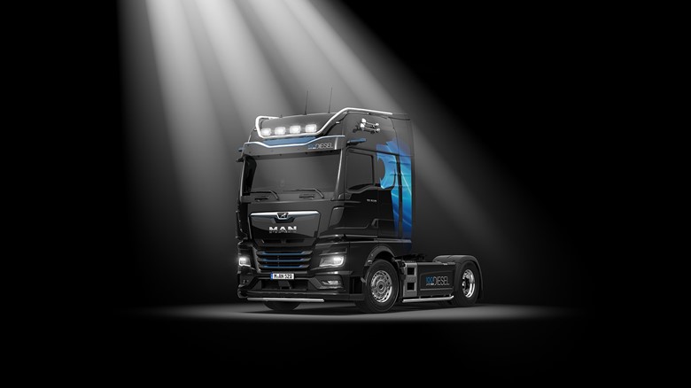 Specijalna edicija MAN TGX kamiona predstavljenog povodom obilježavanja 100. obljetnice